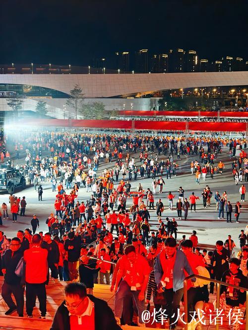 国足“荣誉战”仅一条路可选 着眼未来不能只练手 国足“荣誉战”仅一条路可选 着眼未来不能只练手